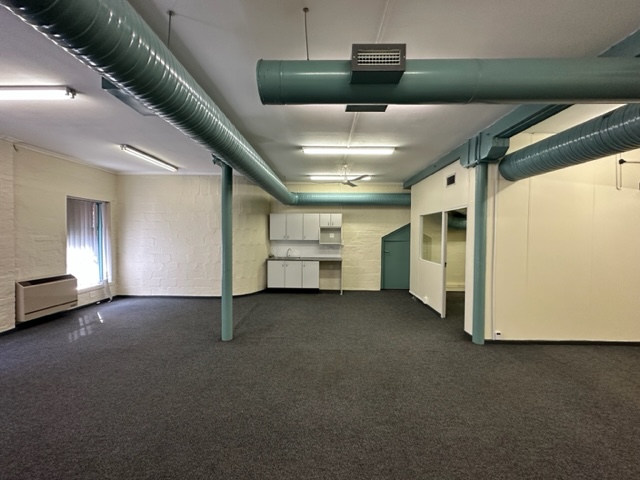 To Let commercial Property for Rent in Mowbray Western Cape
